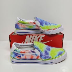 NEW Nike Women's Court Legacy Slip-on Shoes